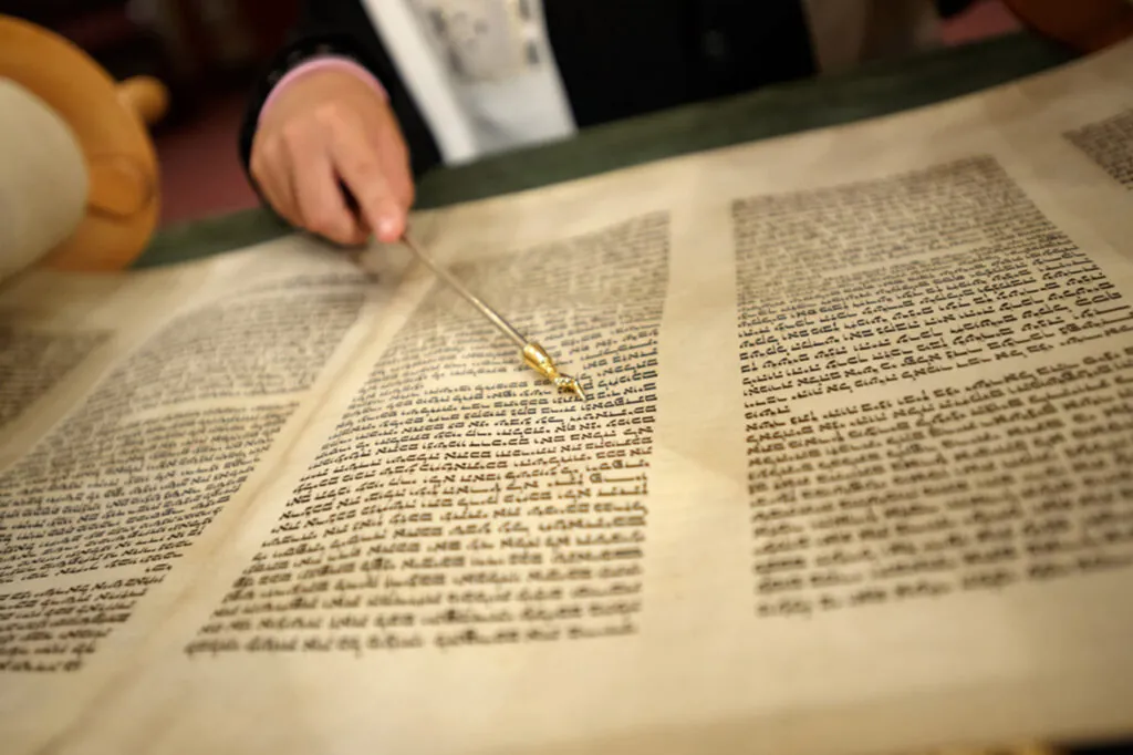 Célébrer une Bar Mitzvah pendant Ticha Beav, c’est possible ?