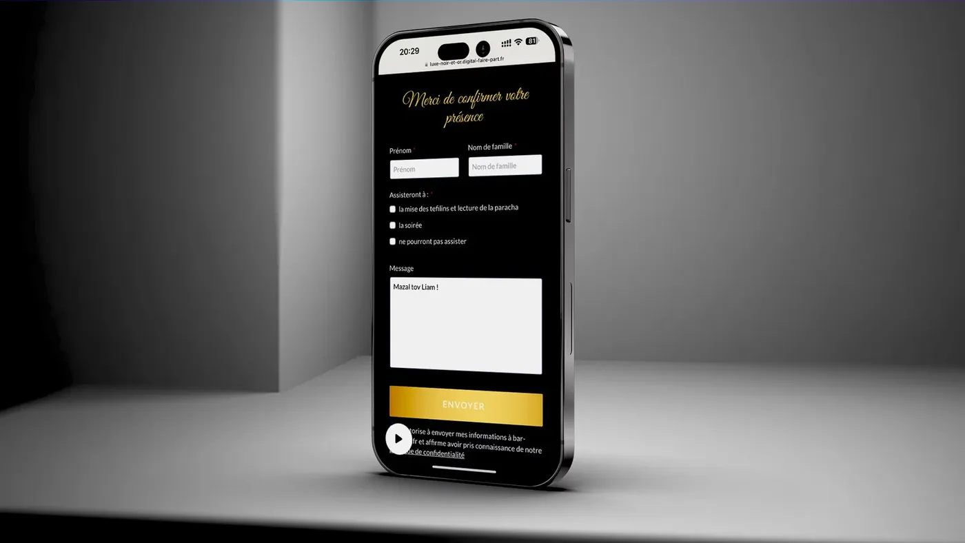 Formulaire de présence du faire-part Bar Mitzvah luxe noir et or affiché sur smartphone, avec cases à cocher et bouton d'envoi doré
